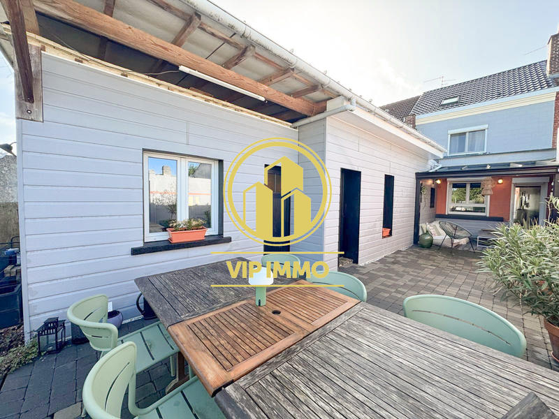 Maison - 111 m² - 5 pièces