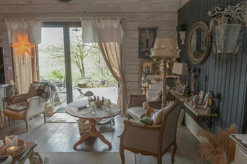 Maison en pierre - 350 m² - 8 pièces