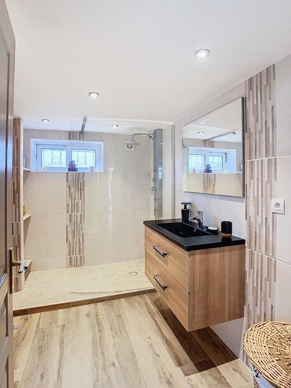 Pavillon - 155 m² - 7 pièces