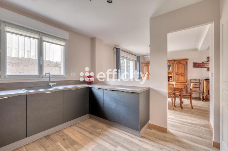 Maison - 100 m² - 5 pièces