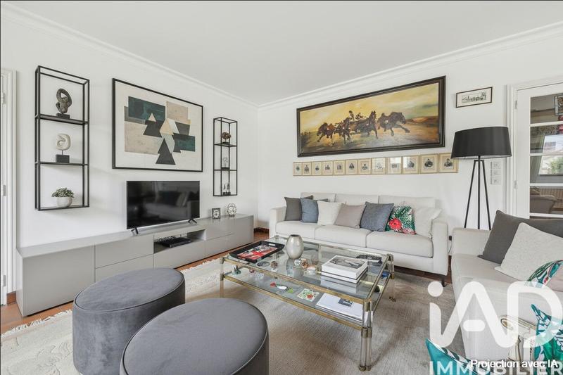 Maison - 230 m² - 9 pièces