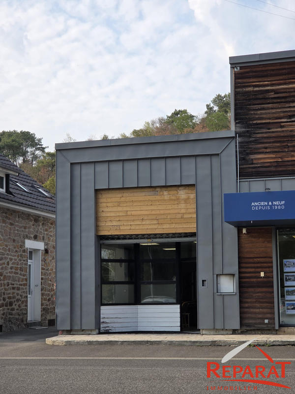 Local commercial - 105 m²