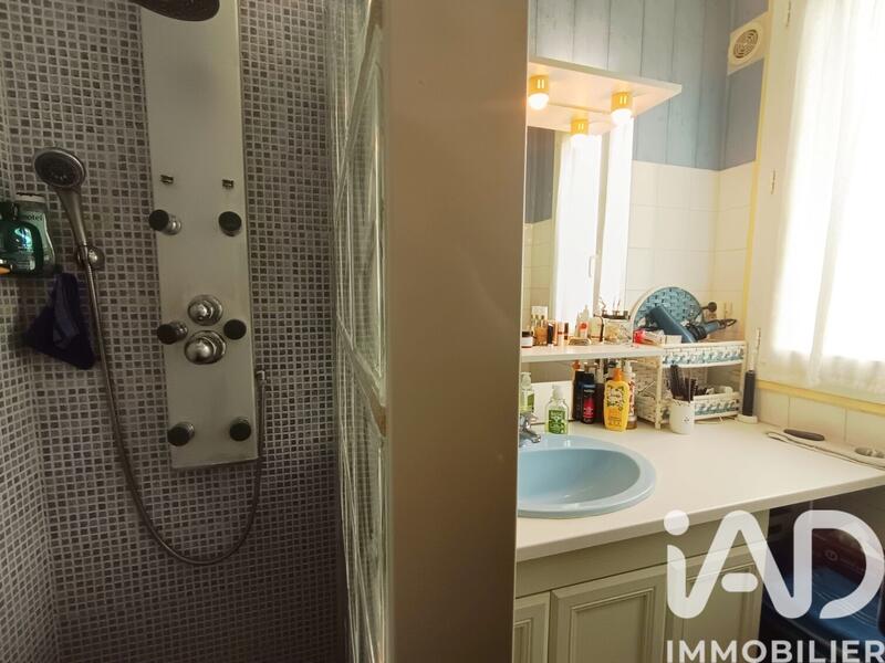 Maison - 80 m² - 5 pièces