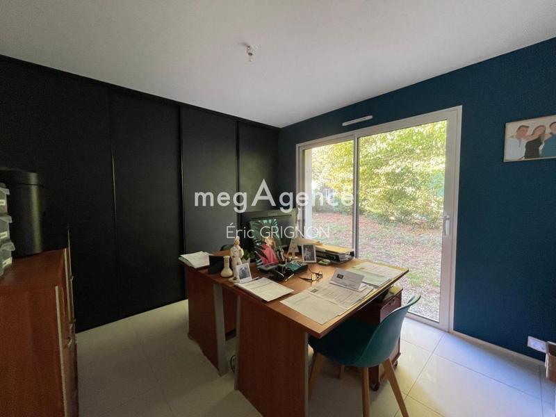 Maison - 245 m² - 6 pièces