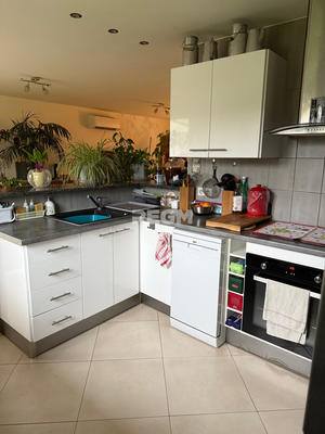 Maison - 86 m² - 5 pièces