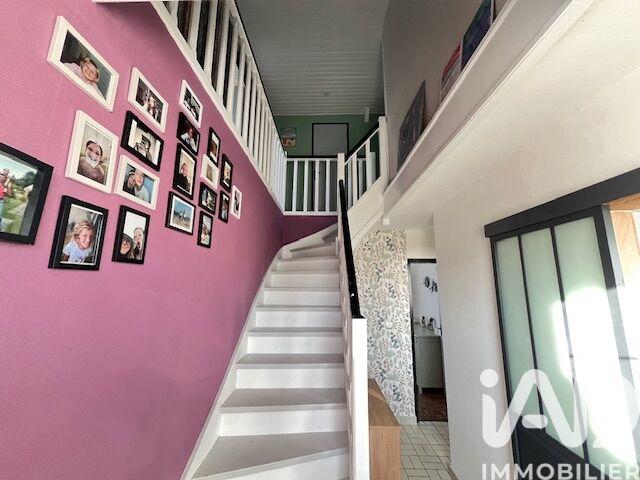 Maison - 128 m² - 7 pièces