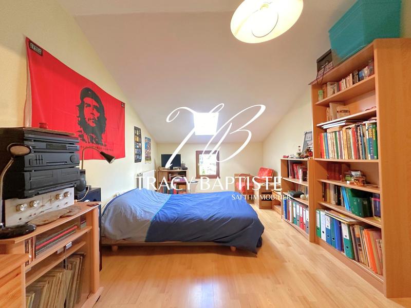 Maison - 160 m² - 7 pièces