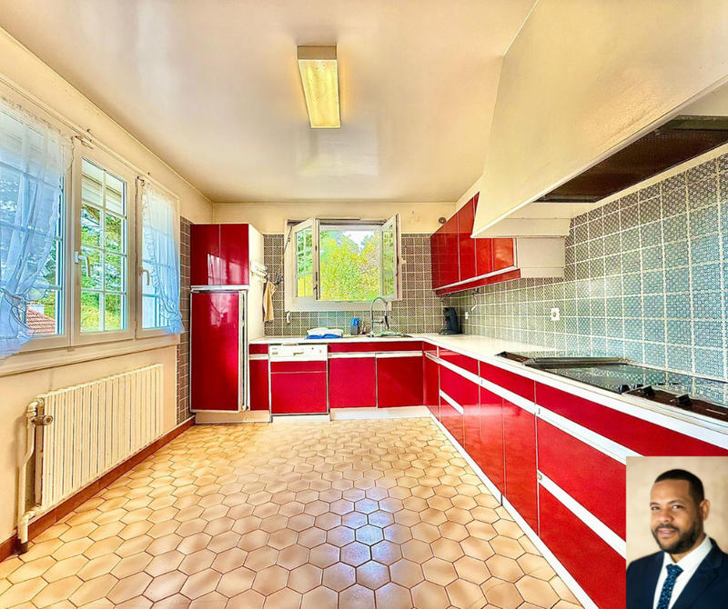 Maison - 200 m² - 7 pièces