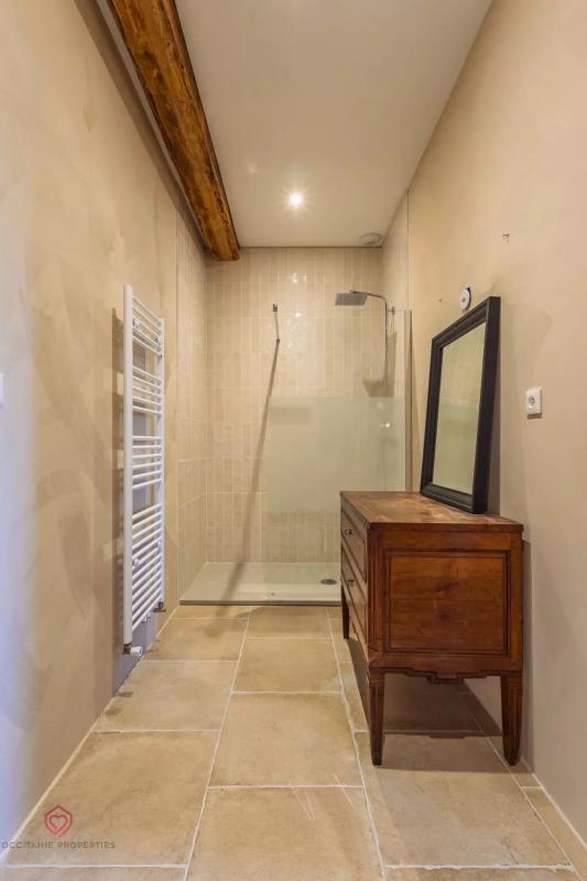 Maison - 380 m² - 10 pièces