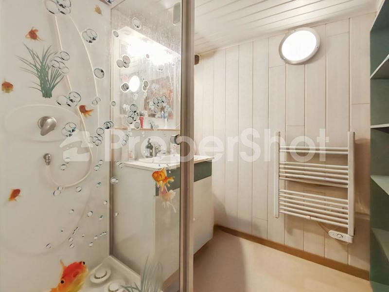 Maison - 140 m² - 8 pièces