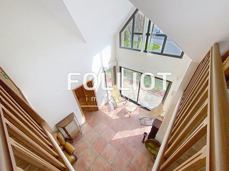 Maison - 167 m² - 8 pièces