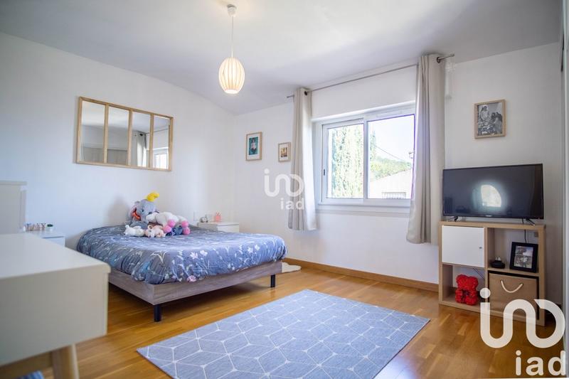 Maison - 315 m² - 14 pièces