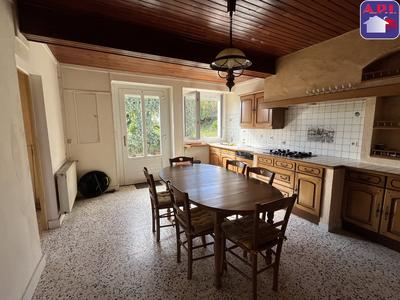 Maison - 111 m² - 4 pièces