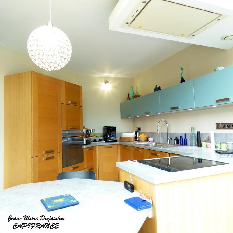 Villa - 250 m² - 8 pièces