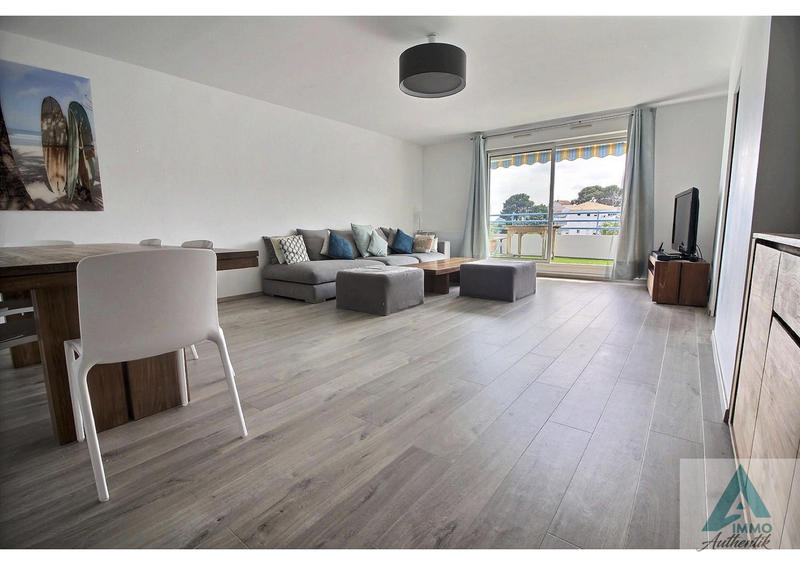 Appartement - 119 m² - 5 pièces