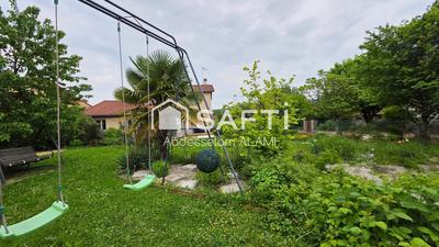 Maison - 147 m² - 7 pièces