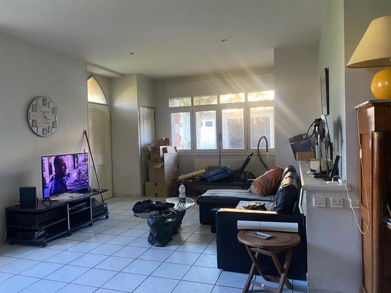 Maison - 368 m² - 11 pièces