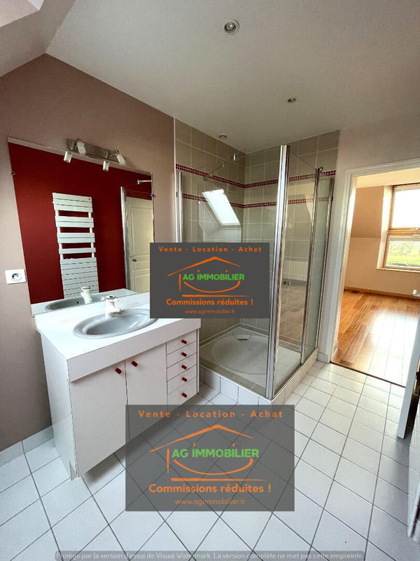 Maison - 177 m² - 6 pièces