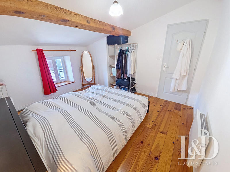 Maison - 376 m² - 15 pièces