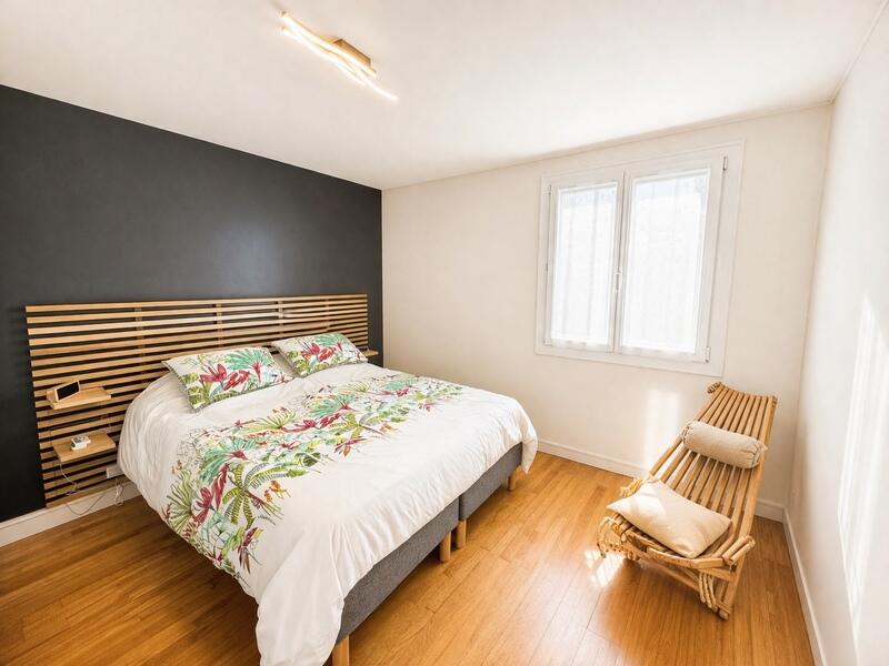 Appartement - 85 m² - 5 pièces