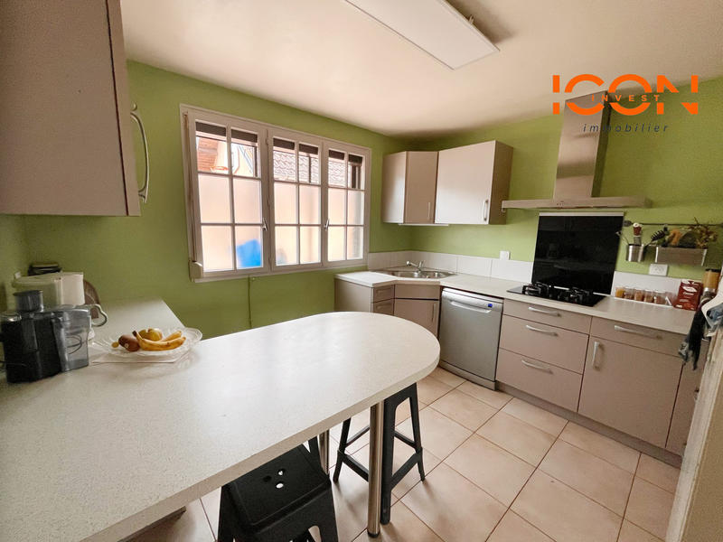 Maison - 165 m² - 7 pièces