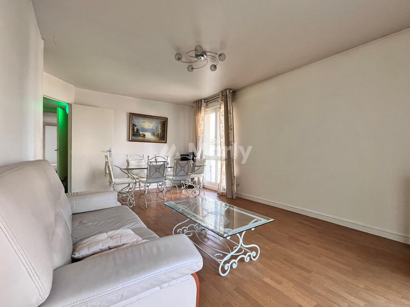 Appartement - 85 m² - 4 pièces