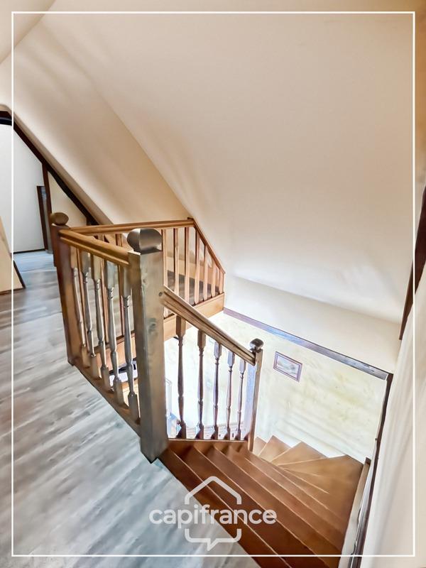 Maison - 120 m² - 7 pièces