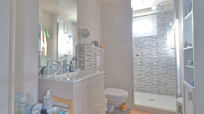 Maison - 139 m² - 8 pièces