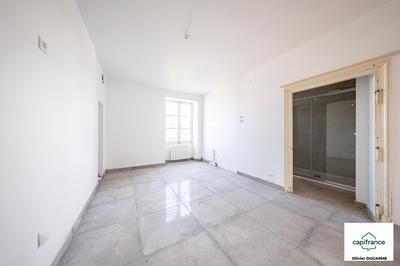 Appartement - 94 m² - 3 pièces