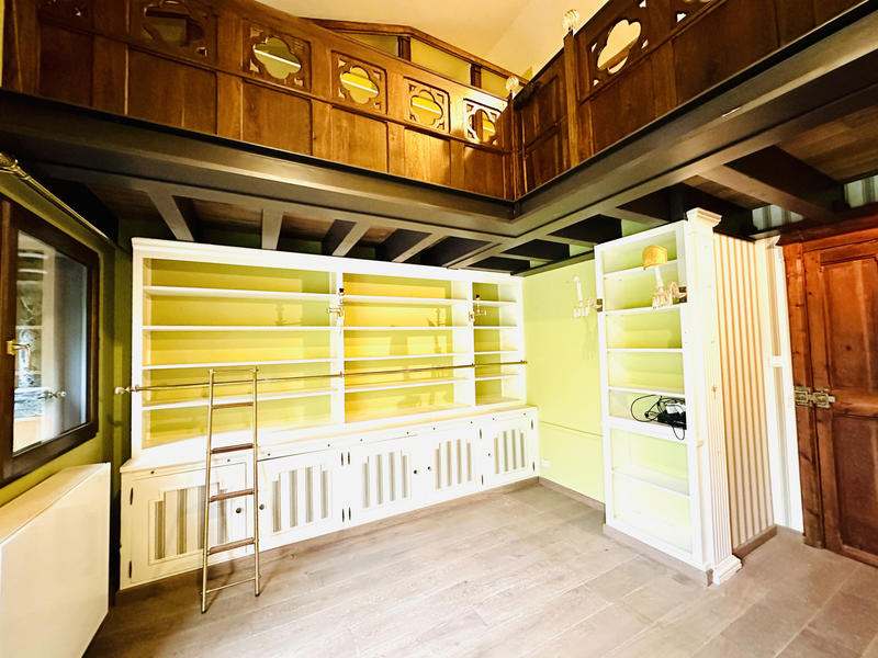 Maison - 197 m² - 8 pièces