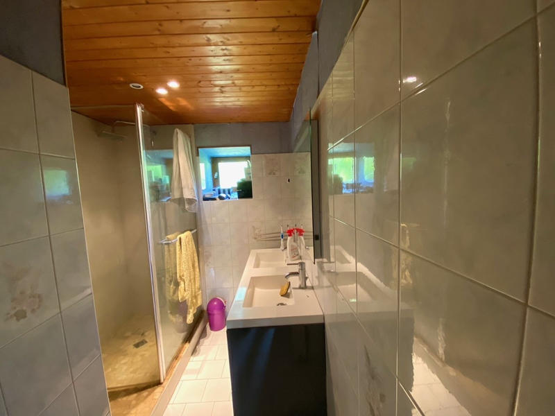 Maison - 218 m² - 7 pièces