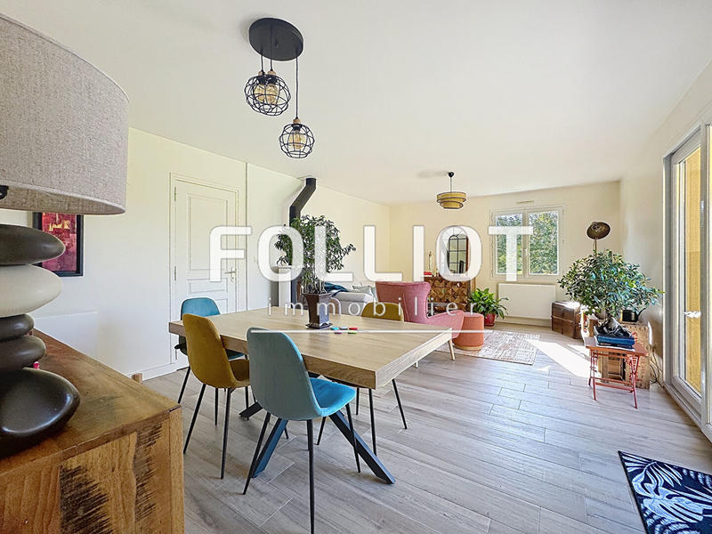 Maison - 103 m² - 5 pièces