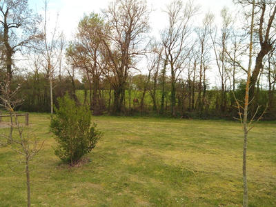 Terrain constructible - 1 594 m²