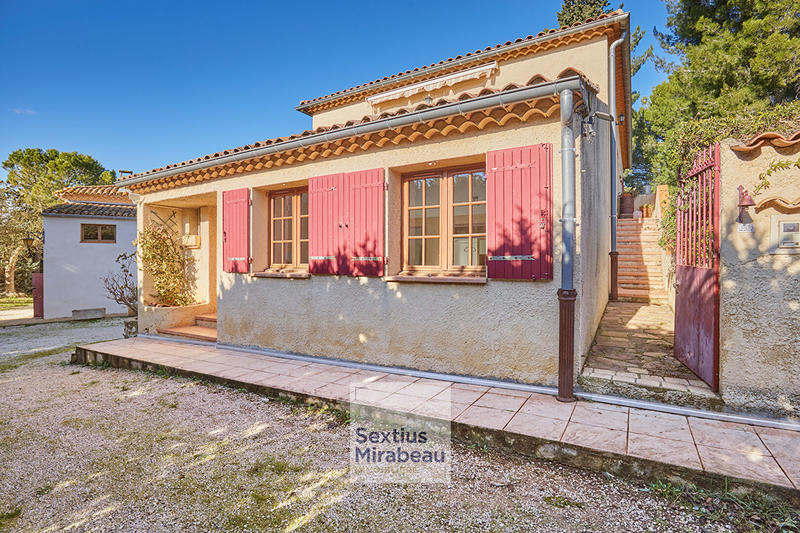 Maison - 120 m² - 6 pièces