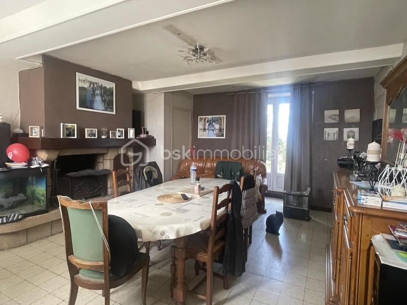 Corps de ferme - 120 m² - 5 pièces