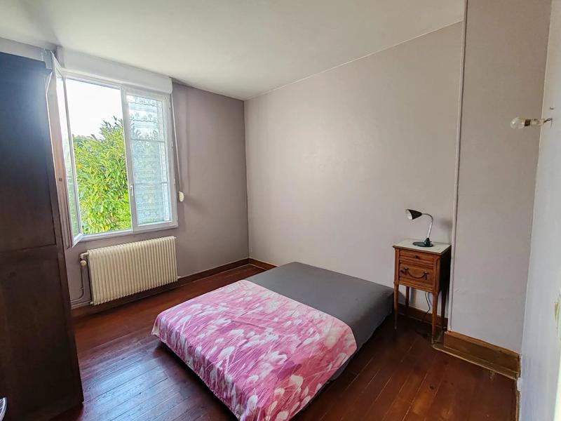 Maison - 228 m² - 11 pièces