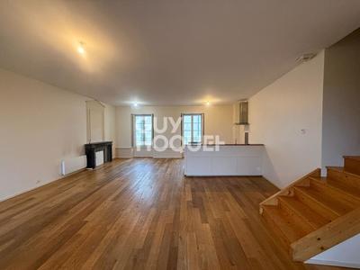 Appartement - 100 m² - 4 pièces