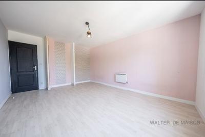 Maison ancienne - 212 m² - 10 pièces