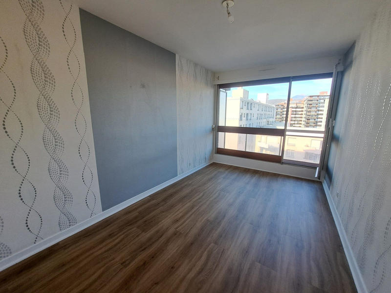 Appartement - 76 m² - 3 pièces