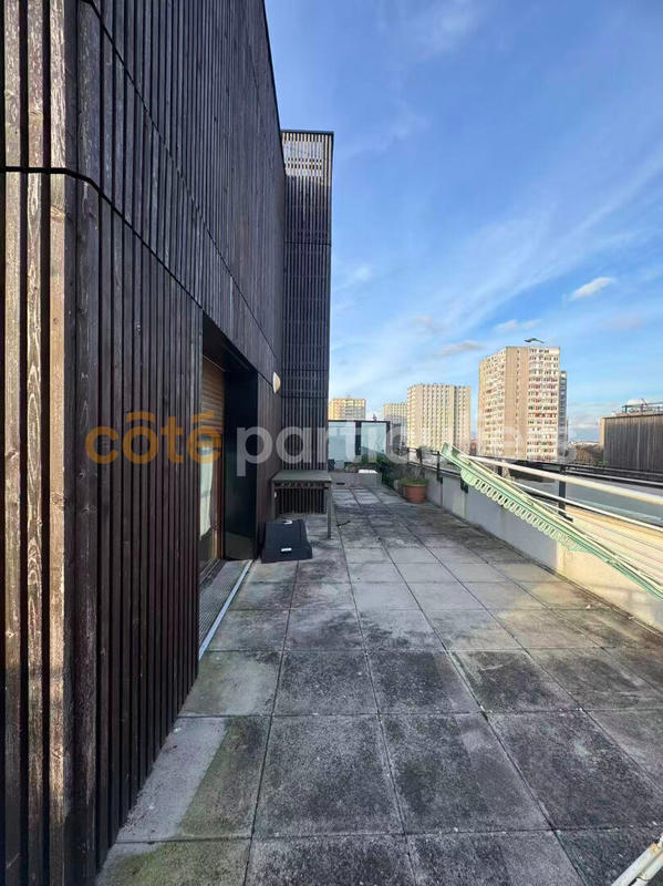 Appartement - 97 m² - 5 pièces