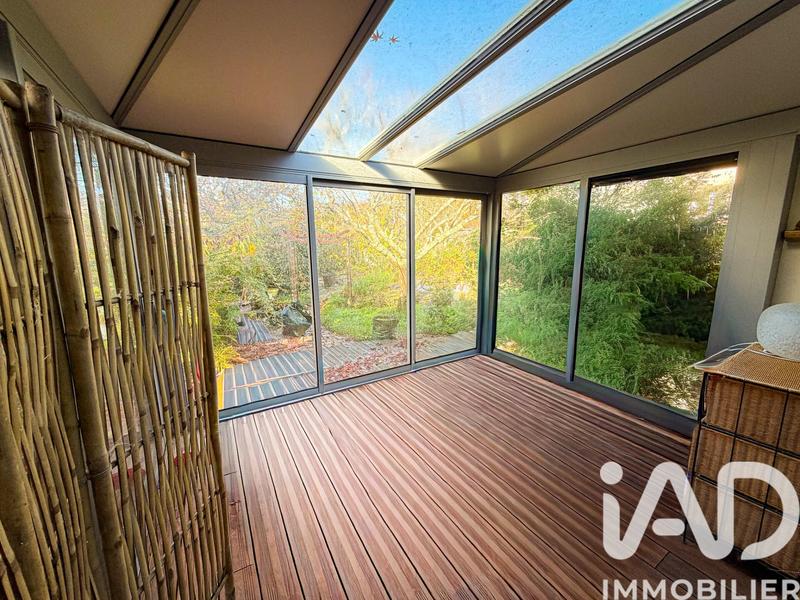 Maison - 190 m² - 9 pièces