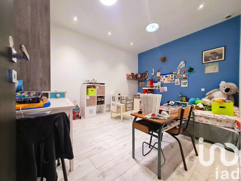 Maison - 187 m² - 8 pièces