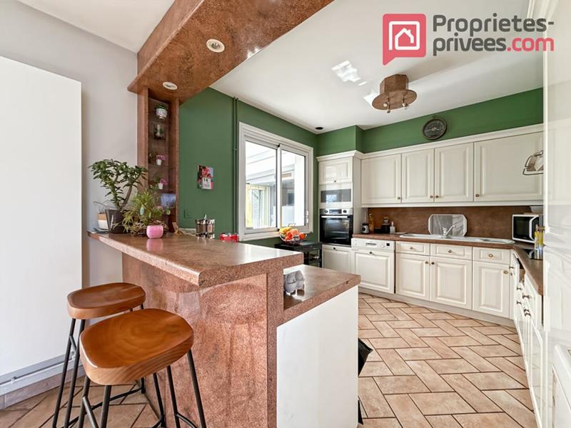 Maison - 191 m² - 6 pièces