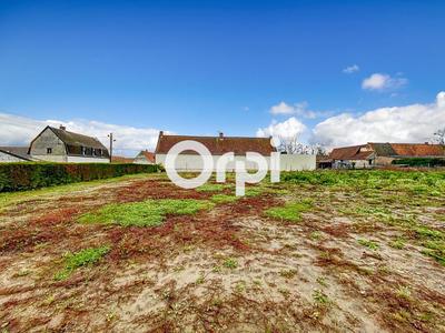 Terrain constructible - 1 311 m²