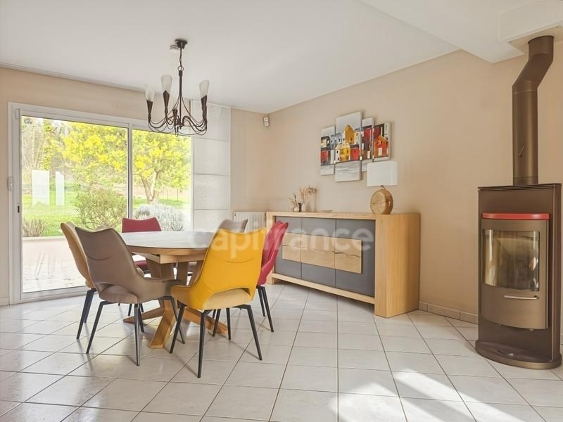 Pavillon - 122 m² - 6 pièces