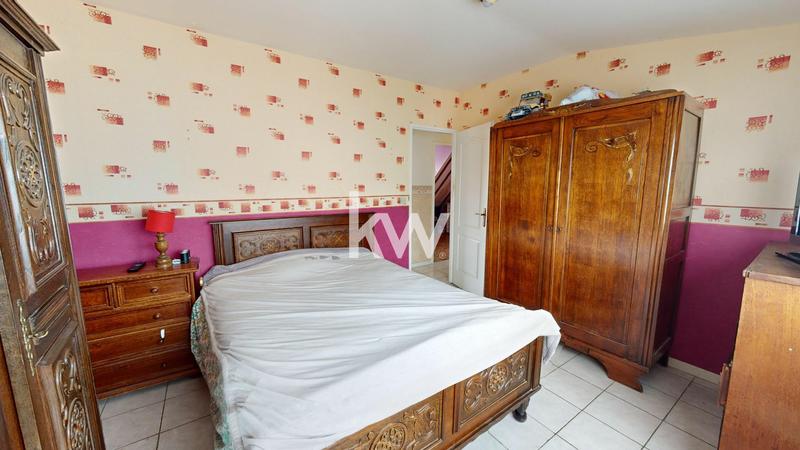 Maison - 120 m² - 8 pièces