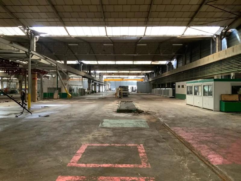 Entrepôt - 34 975 m² - 2 pièces