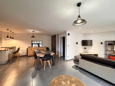 Appartement - 83 m² - 3 pièces