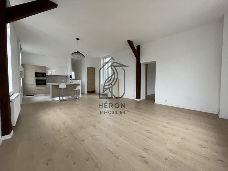 Appartement - 104 m² - 4 pièces