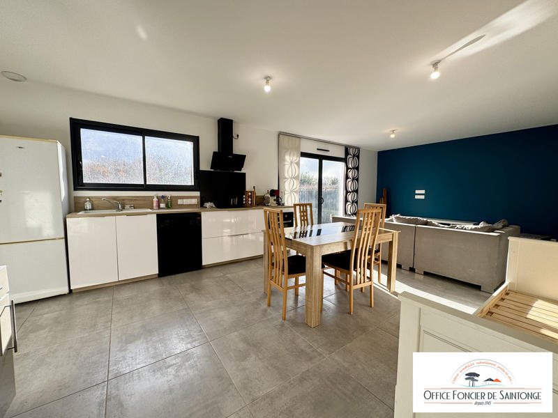 Maison contemporaine - 87 m² - 4 pièces